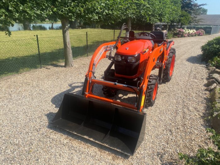 Kubota B2741 met voorlader 8 Foto 19 07 2022 16 14 24