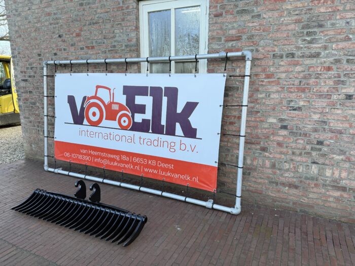 Terreinhark Grootst 8