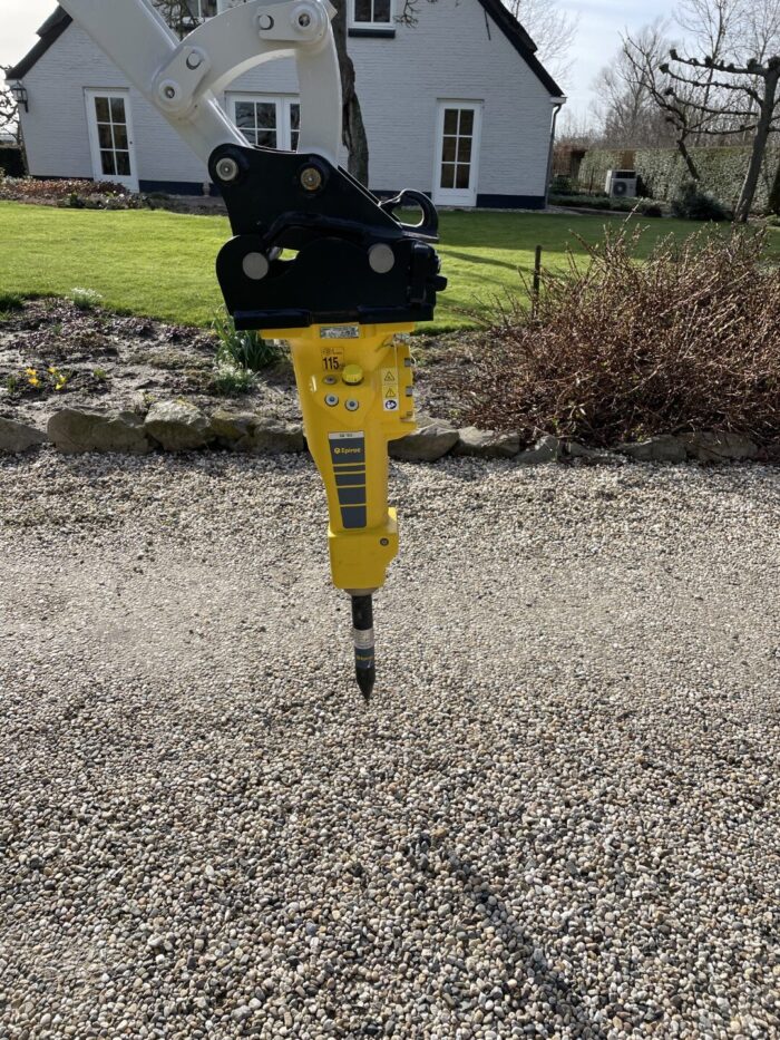 20230315 141310604 iOS Groot rotated