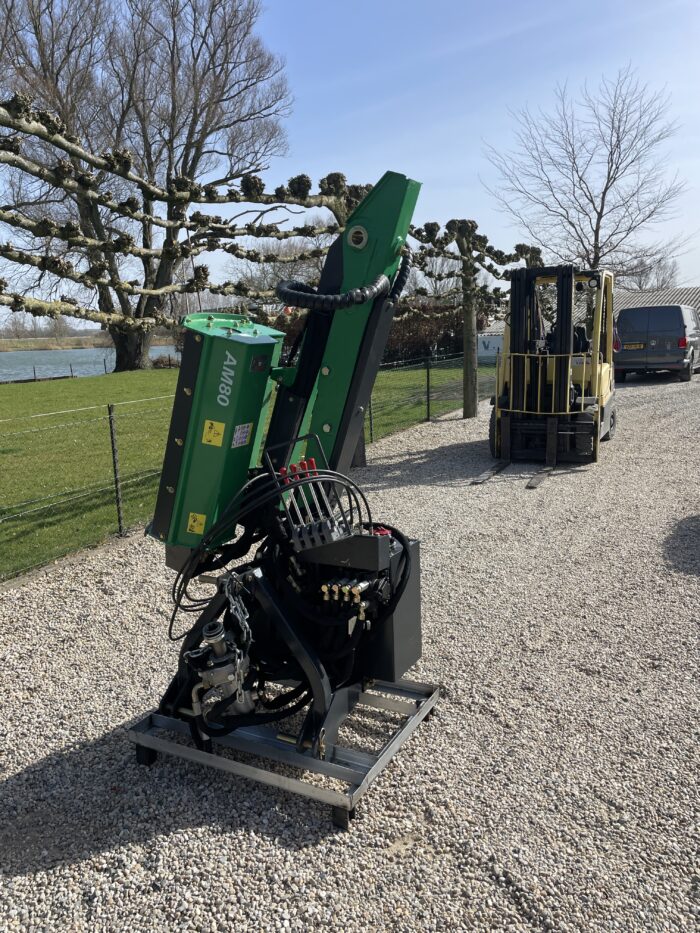 Heggenschaar arm130934898 iOS