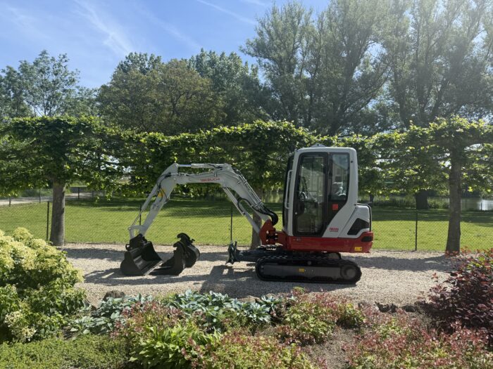 Nieuwe Takeuchi Tb225 Minigraver