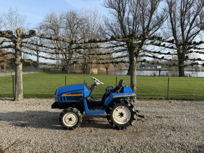 Iseki Landhope 137 F