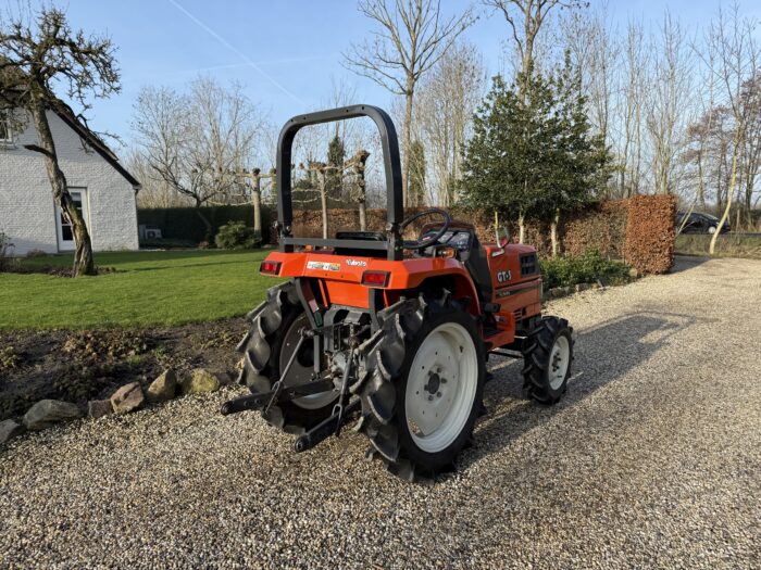 Kubota GT 3 11