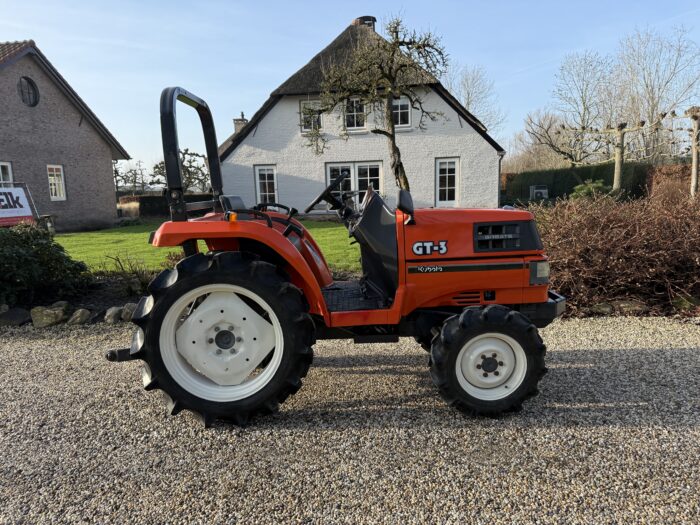 Kubota GT 3 8