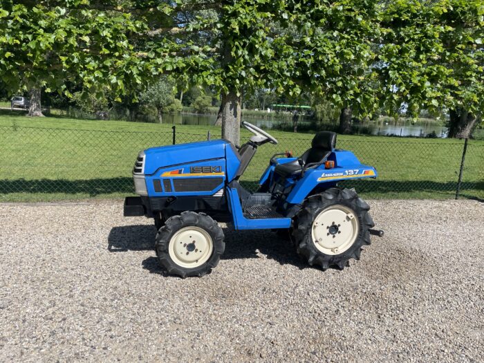 Iseki Landhope 137 F