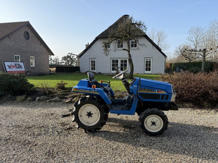 Iseki Landhope 137 8