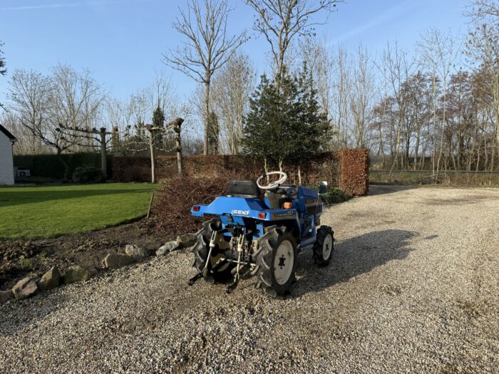 Iseki Landhope 137 9