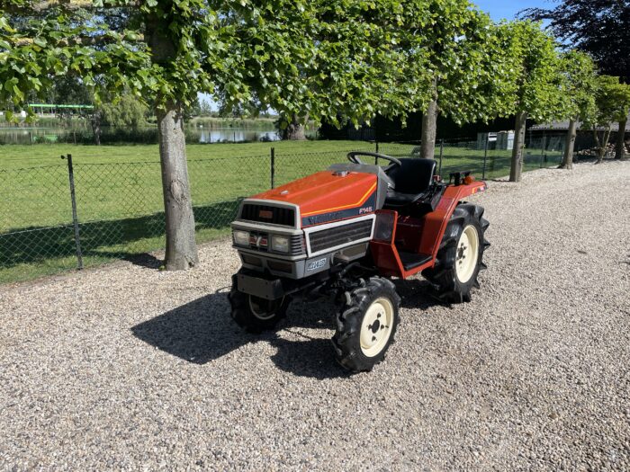 Alternative view of Yanmar F145