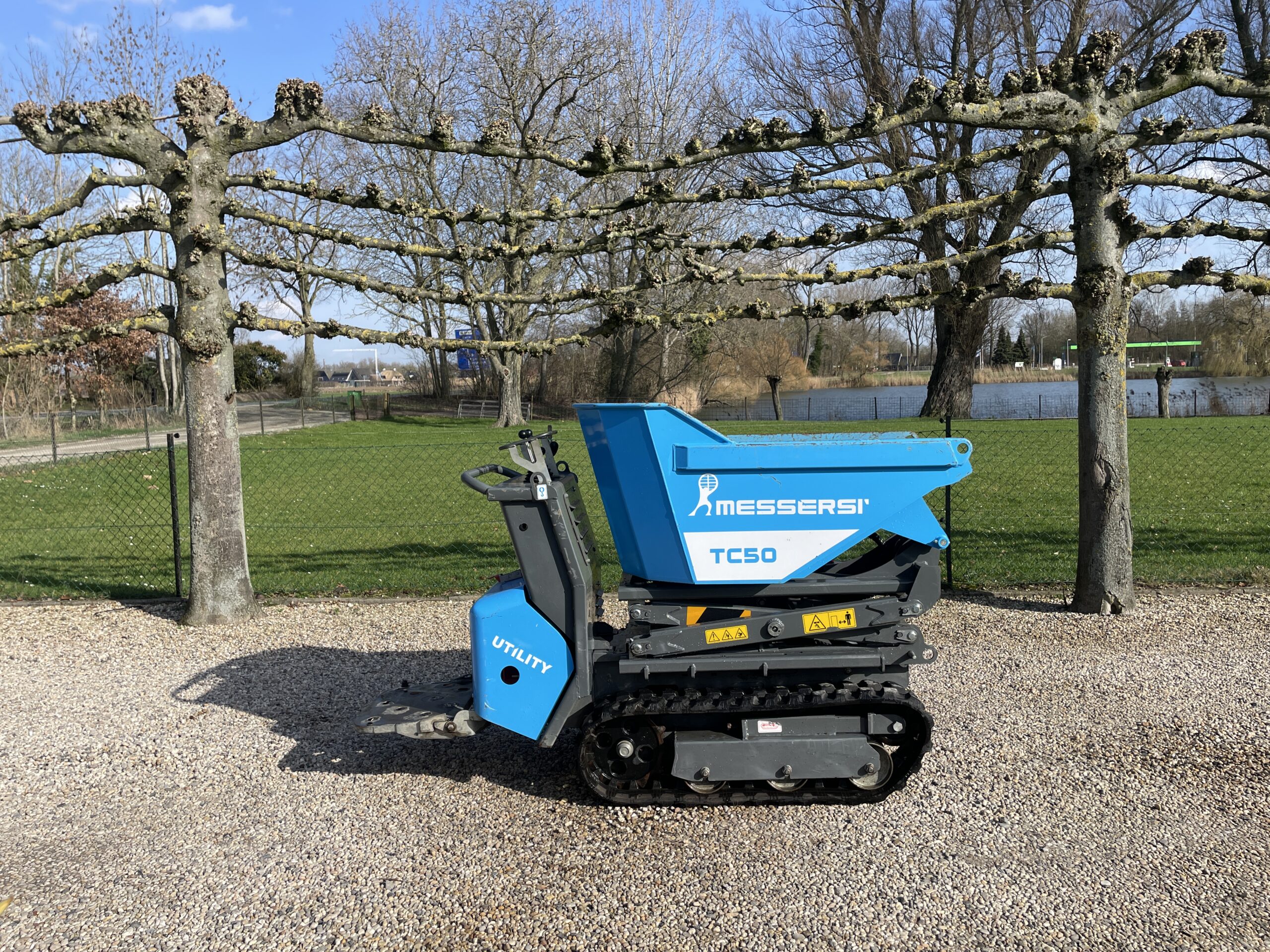 Messersi rupsdumper hoogkieper