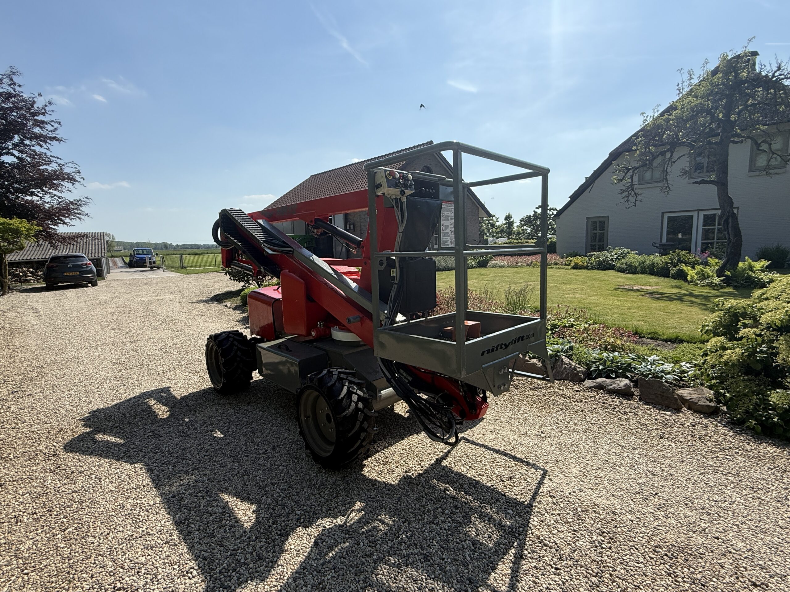 Niftylift HR12 4x4 Knikarm Hoogwerker 2 Niftylift HR12 4x4 Knikarm Hoogwerker - Afbeelding 2